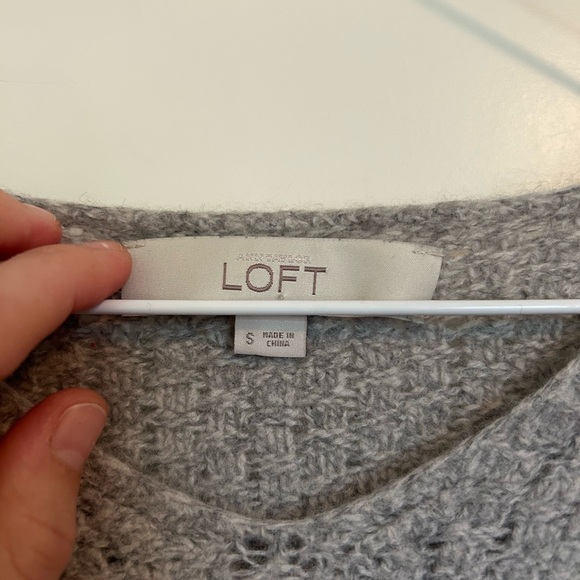LOFT Gray Women's long sleeve Sweater - Picture 3 of 3